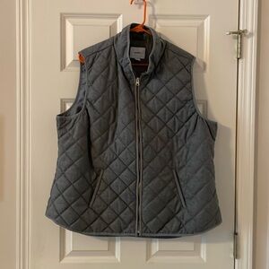 Old Navy Dark Grey quilted vest